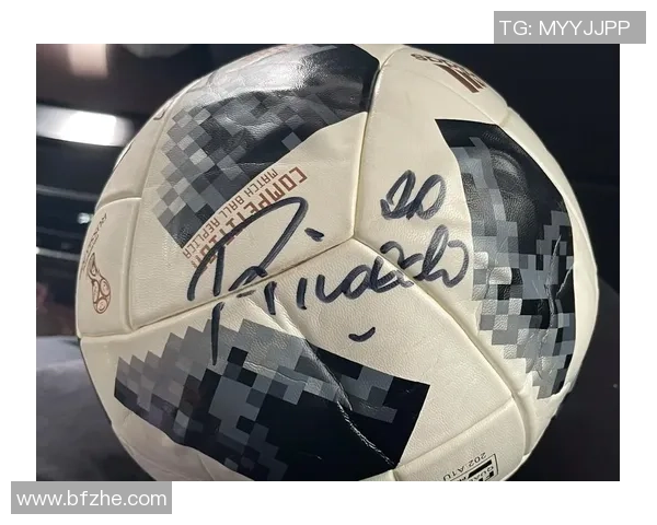 足球明星们的趣味互问视频大揭秘精彩瞬间回顾与幕后故事分享 足球明星们的趣味互问视频大揭秘精彩瞬间回顾与幕后故事分享